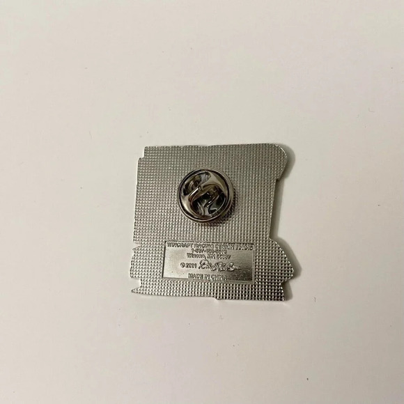 2001 Nascar Hat Pin Dale Earnhardt 3 Goodwrench Nascar WinCraft Pinback - Picture 3 of 8